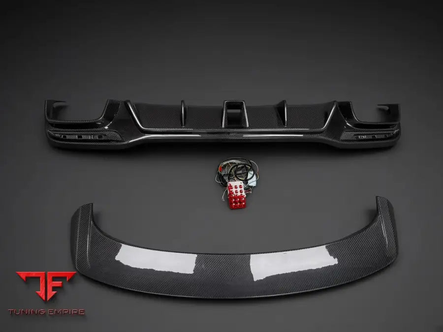 MERCEDES BENZ GLS63 CARBON WIDEBODY KIT 2016-2019Y X166