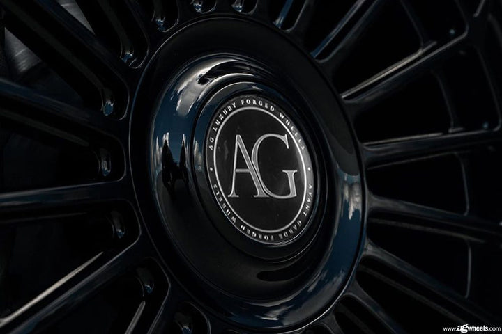 MERCEDES-BENZ MAYBACH S580 on custom forged wheels