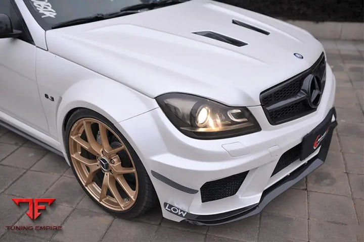 MERCEDES BENZ W204 C CLASS BKSS STYLE HOOD (NOT FIT AMG) BSD