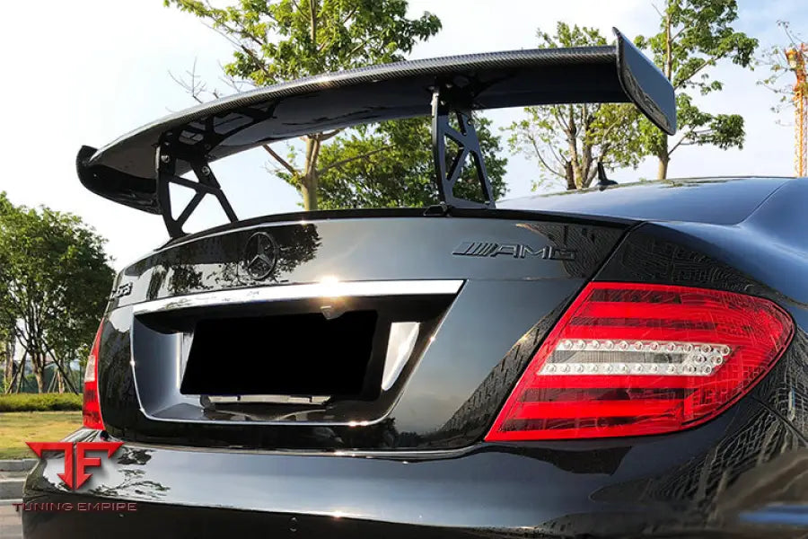 MERCEDES-BENZ W204 C CLASS C63 AMG SEDAN BKSS STYLE CARBON FIBER TRUNK SPOILER BSD