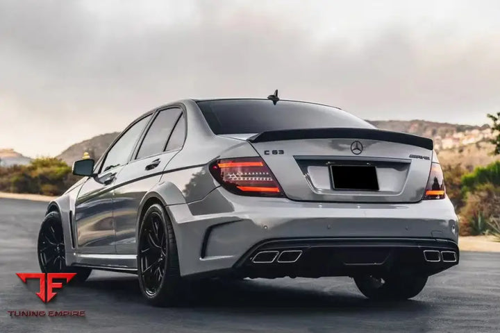 MERCEDES BENZ W204 C CLASS SEDAN BKSS STYLE WIDE FULL BODY KIT BSD