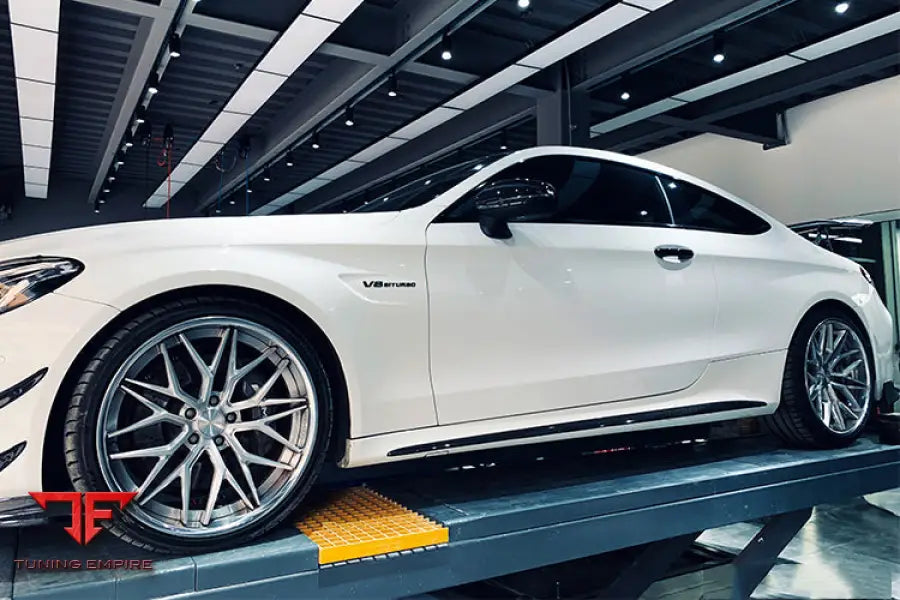 MERCEDES-BENZ W205 C63 & S AMG COUPE CARBON FIBER SIDE SKIRTS EXTENSION BSD