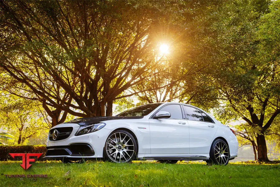 MERCEDES BENZ W205 C63S AMG SEDAN CARBON FIBER SIDE SKIRTS EXTENSION BSD