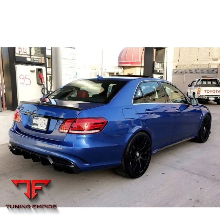 MERCEDES-BENZ W212 E63 CARBON FIBER FRONT LIP DIFFUSER