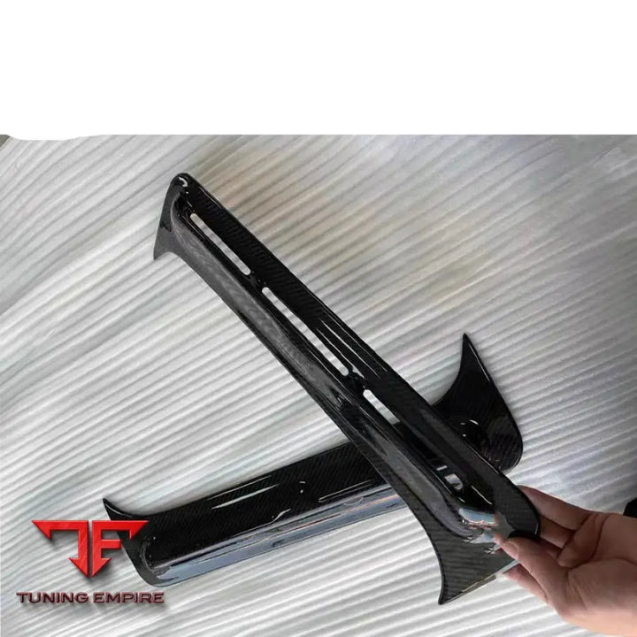 MERCEDES BENZ W464 W463A G500 G550 G63 C PILLARS DRY CARBON FIBER