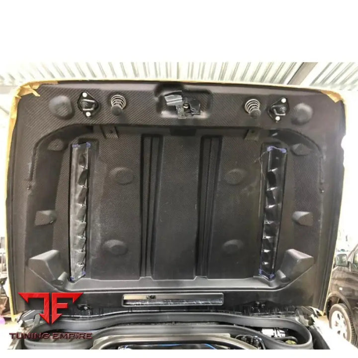 MERCEDES BENZ W464 W463A TP STYLE DRY CARBON FIBER BONNET ENGINE COVER
