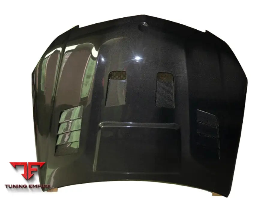 MERCEDES C63 AMG W204 CARBON HOOD WITH VENTS