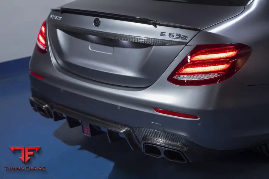 MERCEDES E-CLASS W213 LIMOUSINE - AMG E63 CARBON WIDEBODY KIT