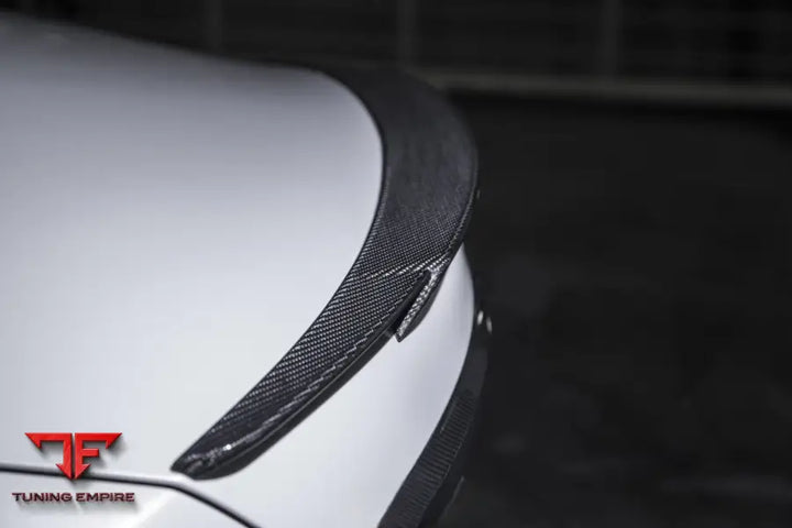 MERCEDES E-CLASS W213 LIMOUSINE - E180 - AMG E43 CARBON BODY KIT