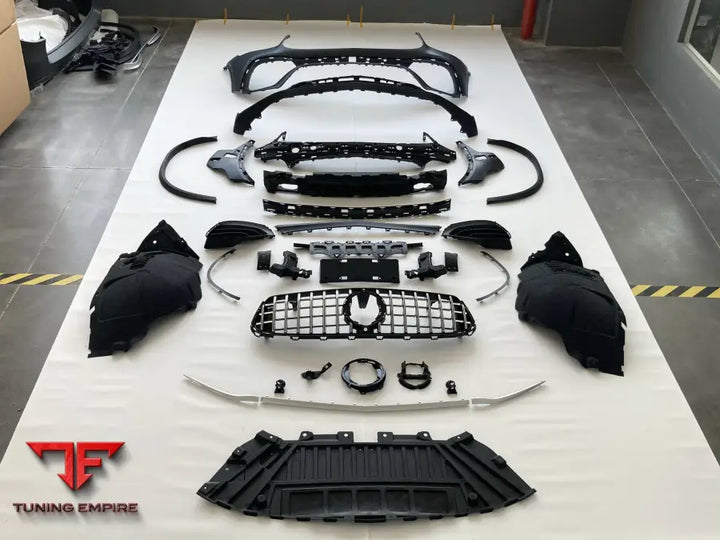 MERCEDES GLC43 X253 SUV UPGRADE TO GLC 63 AMG SUV BODY KIT