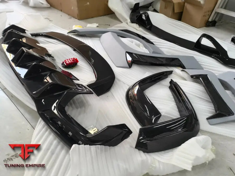 MERCEDES GLS 63 AMG X166 CARBON PARTS