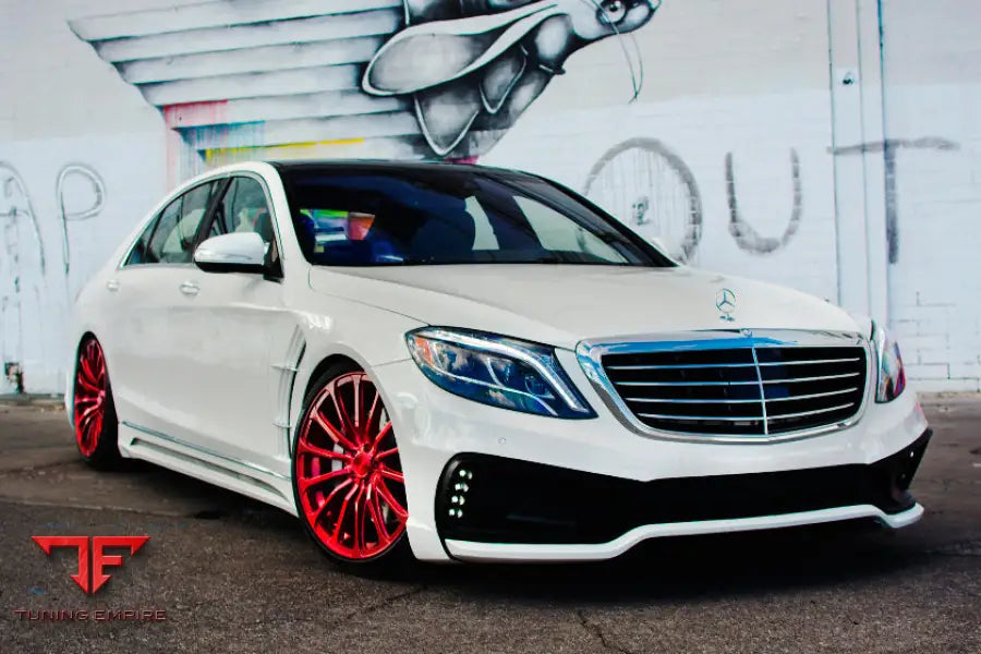 MERCEDES S-CLASS W222 BODY KIT WITH FENDERS AND LED
