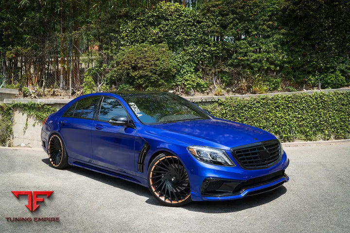 MERCEDES S-CLASS W222 BODY KIT WITH FENDERS AND LED
