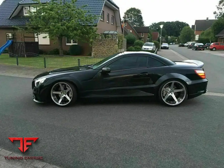 PORSCHE SL R230 / W230 MT5 BODY KIT