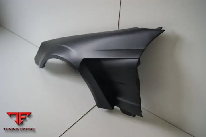 MERCEDES SL R230 / W230 AMG BODY KIT