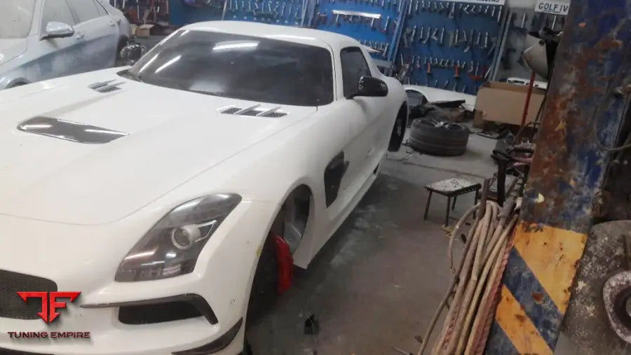 MERCEDES SLS AMG BLACK SERIES STYLE BODY KIT