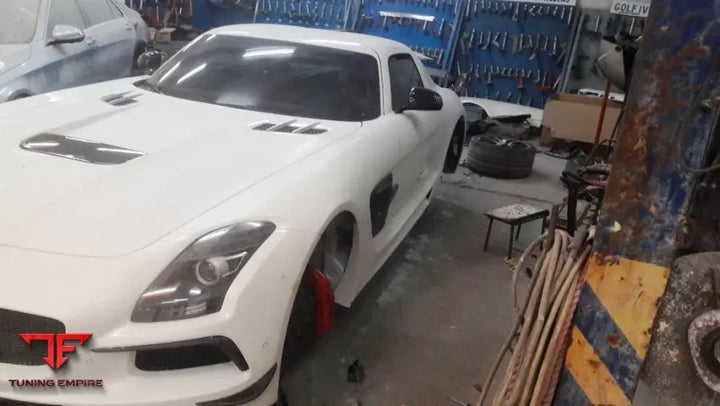 MERCEDES SLS AMG BLACK SERIES STYLE BODY KIT