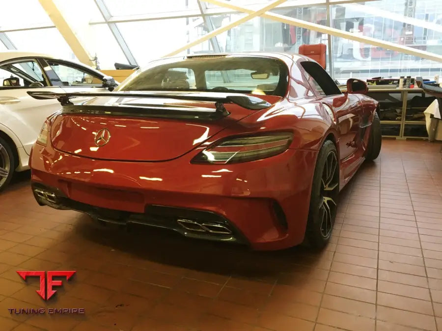 MERCEDES SLS AMG BLACK SERIES STYLE BODY KIT