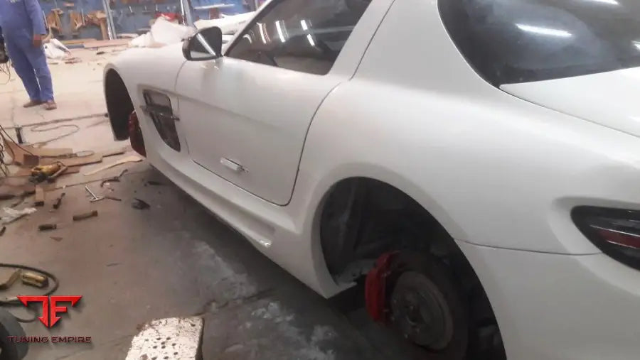 MERCEDES SLS AMG BLACK SERIES STYLE BODY KIT