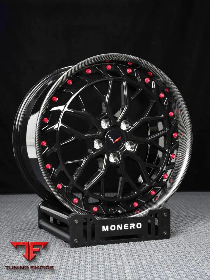 MONERO FORGED WHEELS WITH CARBON LIP