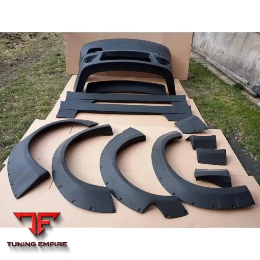 NISSAN 200SX - ROCKET BUNNY WIDE KIT