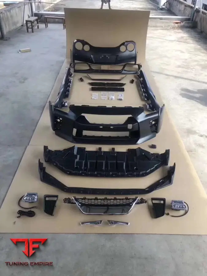 NISSAN GT-R FACELIFT 2017 UPGRADE FOR OLDER MODELS