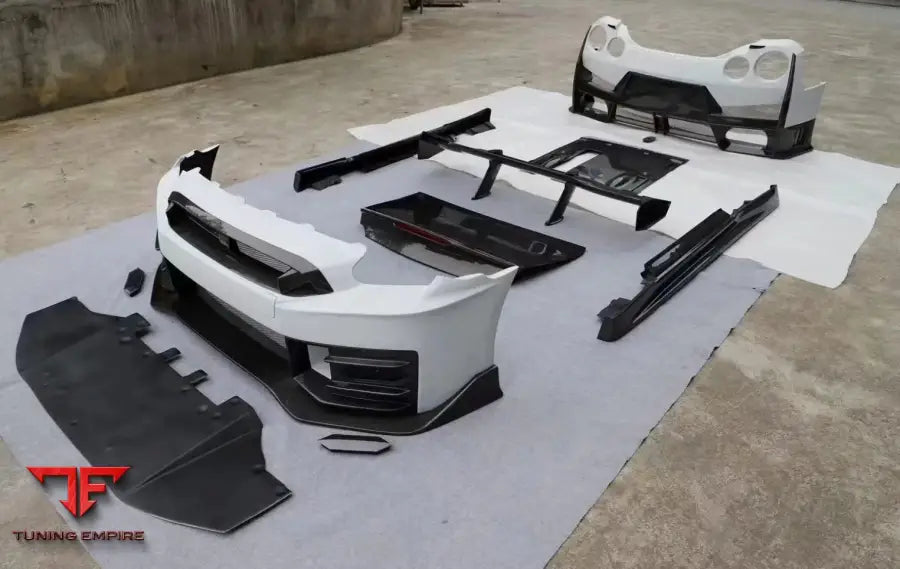 NISSAN GT-R NISMO 2024 body kit for 2007 GT-R