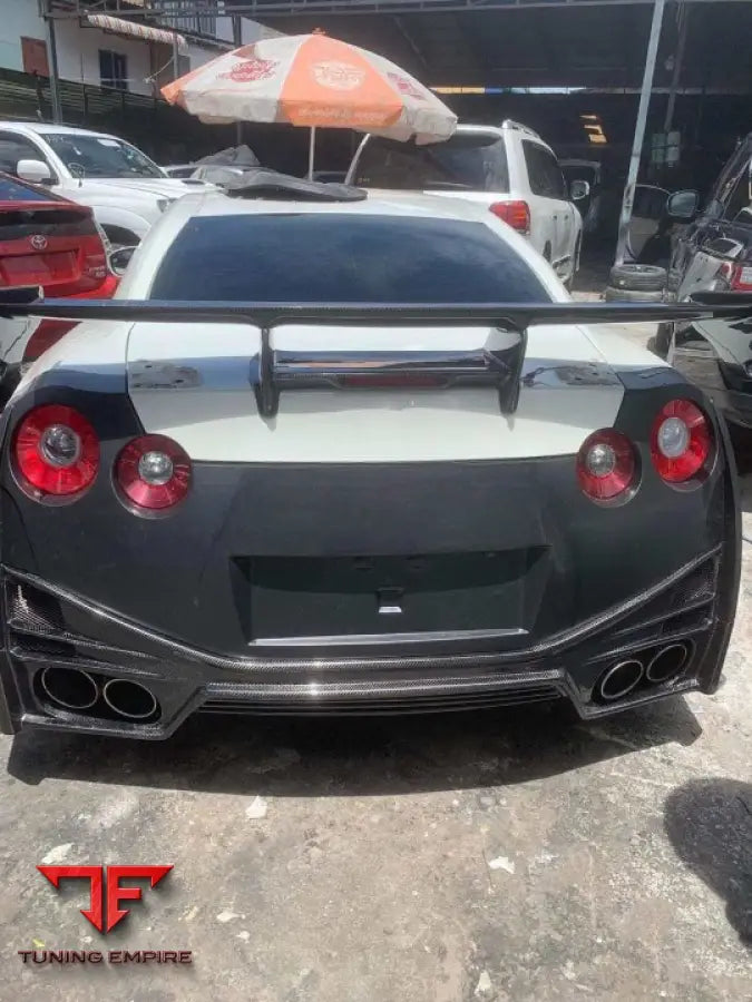 NISSAN GT-R R35 2007 - 2020 DRY CARBON BODY KIT