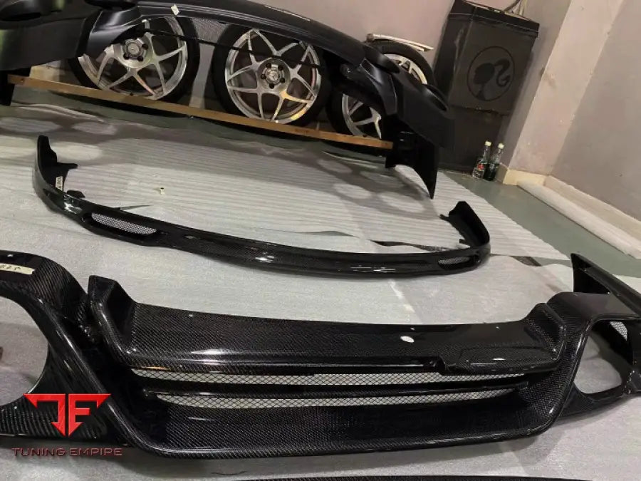 NISSAN GT-R R35 2017 - 2021 DRY CARBON BODY KIT