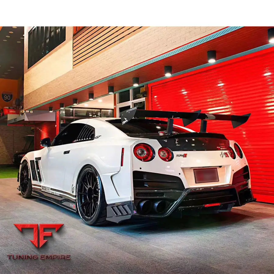NISSAN GTR R35 BODY KIT 2017Y