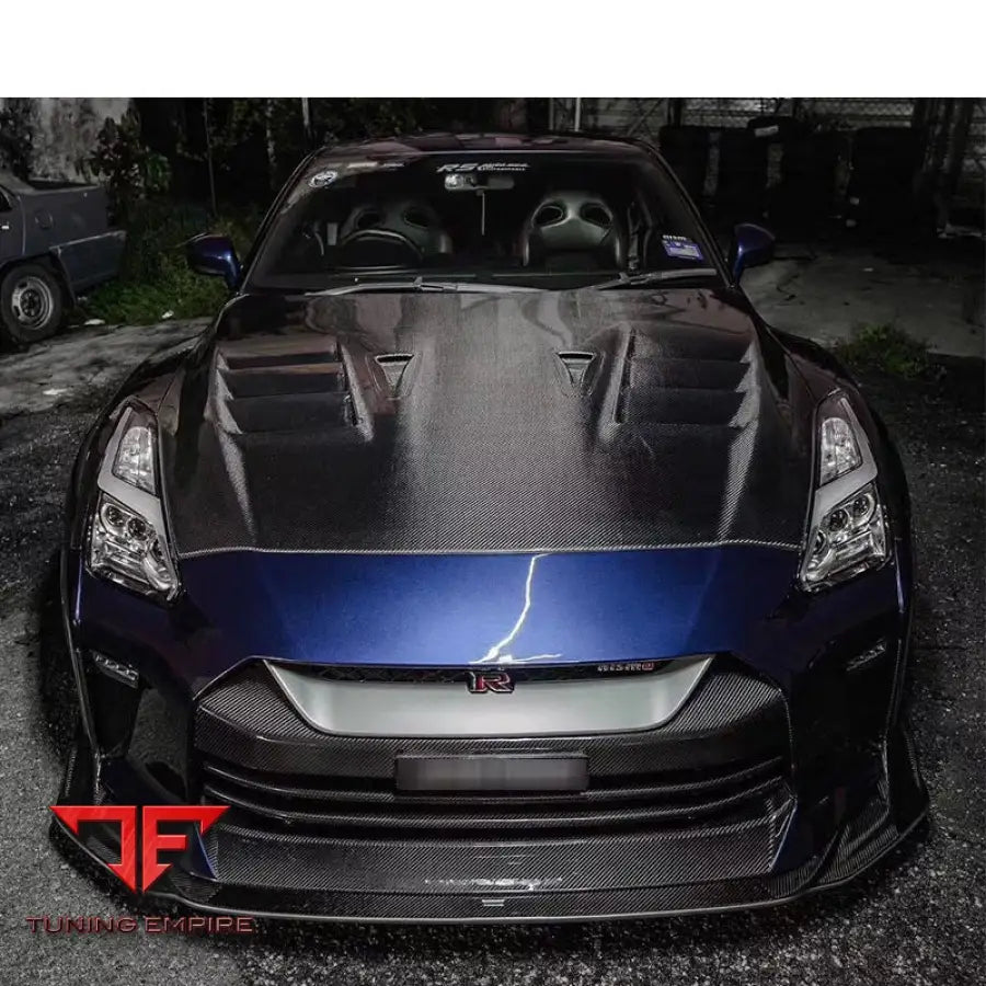 NISSAN GTR R35 CARBON FIBER HOOD
