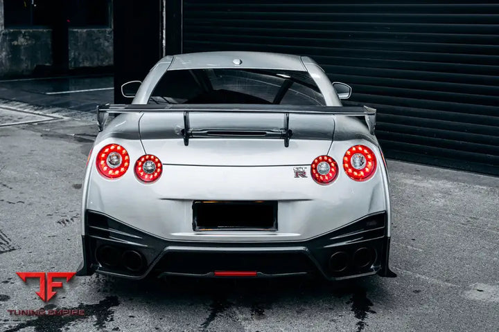 NISSAN GTR R35 CBA DBA VER17 NSM STYLE PARTIAL CARBON FIBER FULL BODY KIT BSD