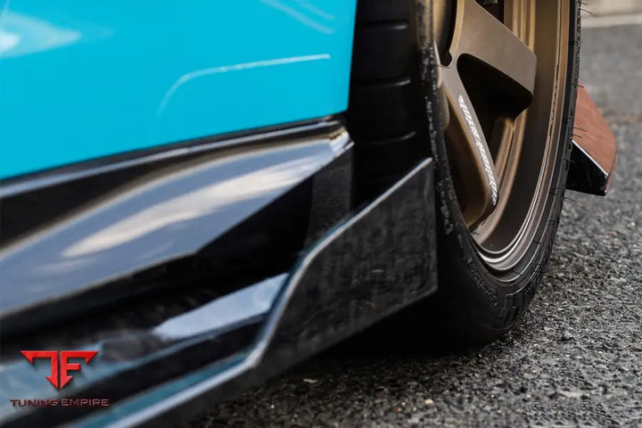 NISSAN GTR R35 EBA BKSS STYLE CARBON FIBER SIDE SKIRTS BSD