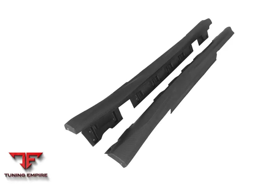 NISSAN GTR R35 EBA CARBON FIBER SIDE SKIRTS BSD