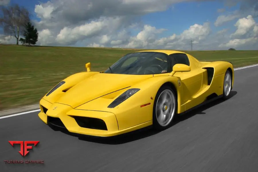 NOVITEC Ferrari Enzo front view