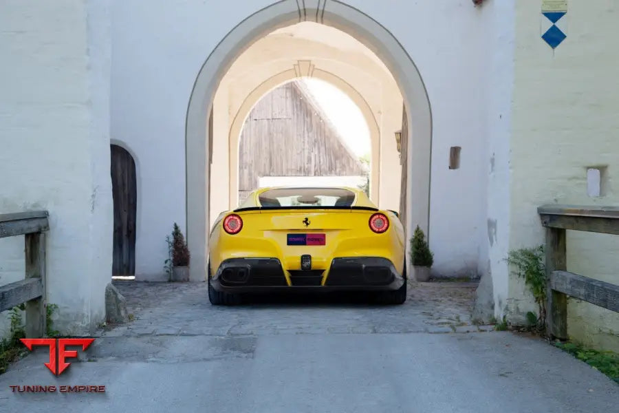 NOVITEC FERRARI F12 BERLINETTA