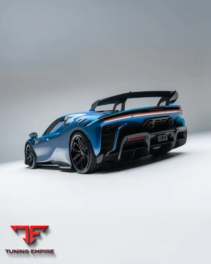 NOVITEC FERRARI SF90 XX