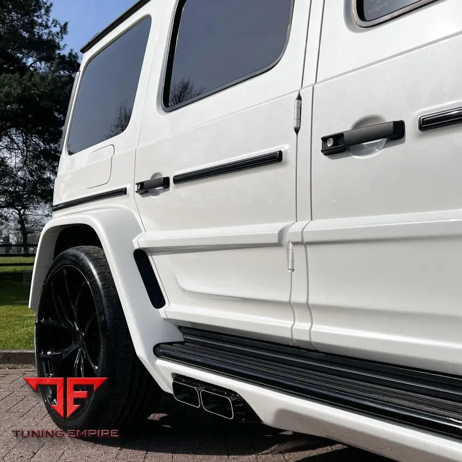 ONYX MERCEDES-BENZ G63 AMG G7X WIDE BODY KIT