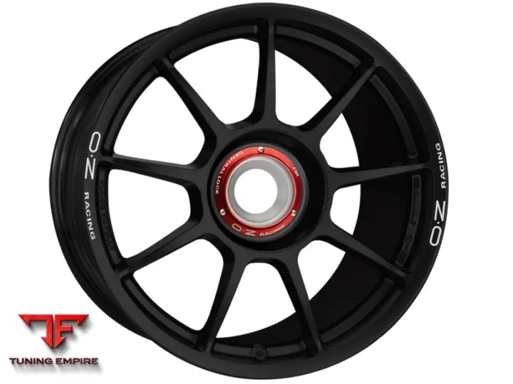 OZ Racing Challenge HLT CL wheel