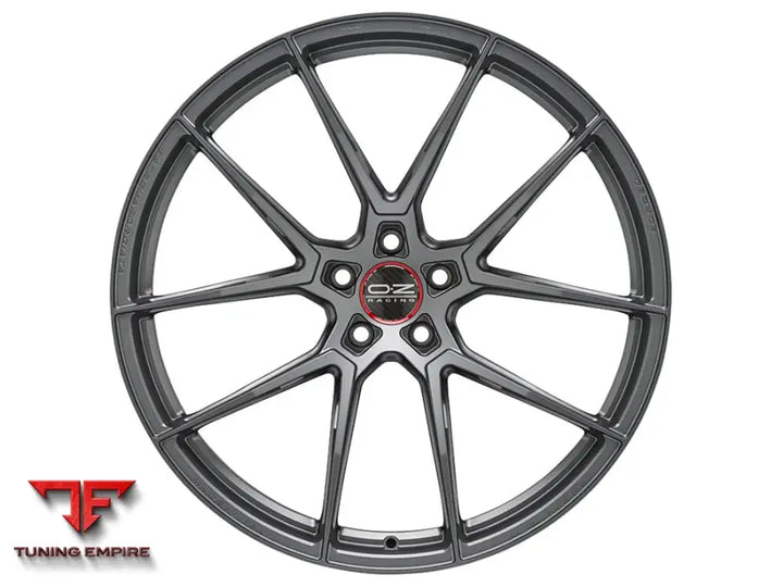OZ Racing Estrema Forgiata wheel