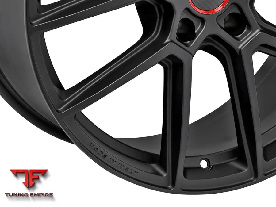 OZ Racing Estrema XT wheel