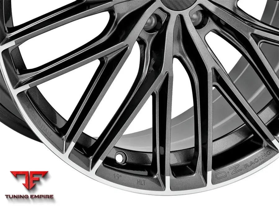 OZ Racing Gran Turismo HLT wheel