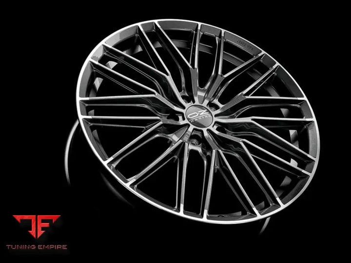 OZ Racing Gran Turismo HLT wheel