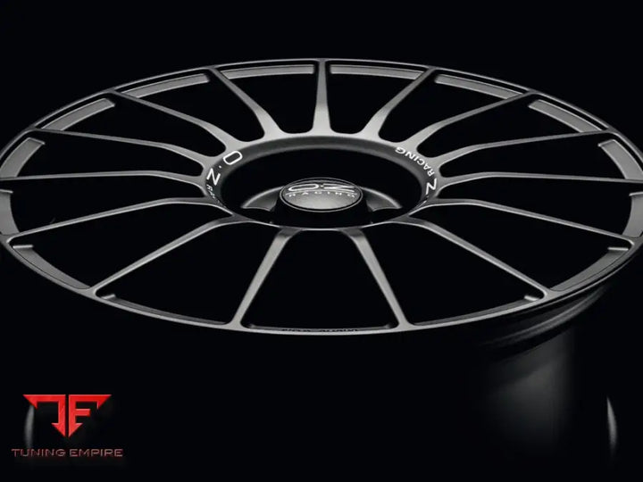 OZ Racing Superturismo LM wheel