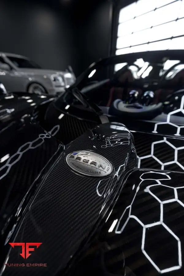 PAGANI HUAYRA R FORGED WHEELS AND EXHAUST SYSTEM