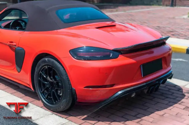 PORSCHE 718 BOXTER/CAYMAN 2016 + V2 CARBON BODY KIT