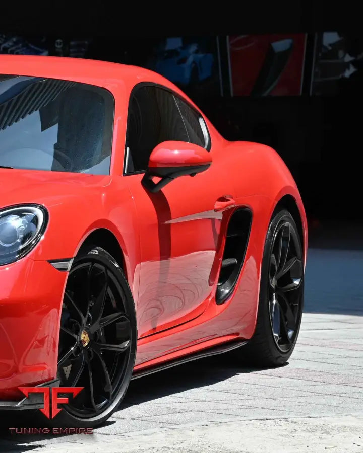 PORSCHE 718 CARBON FIBER PARTS