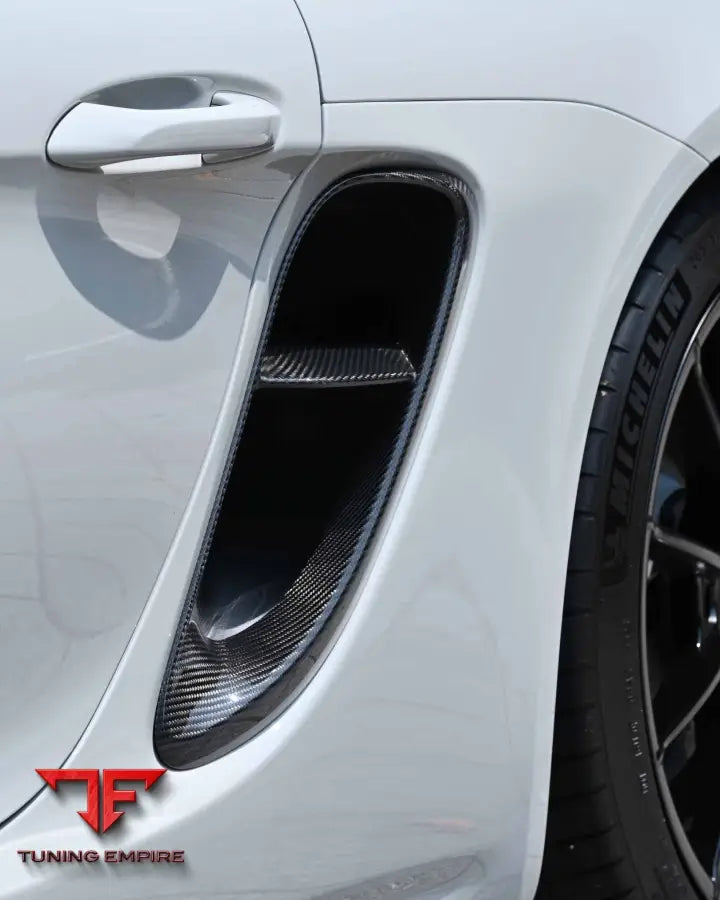 PORSCHE 718 CARBON FIBER PARTS