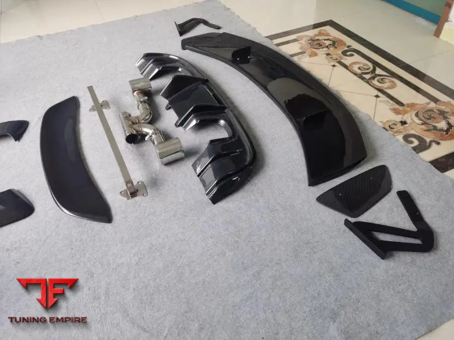 PORSCHE 718 CAYMAN 982 CARBON FIBER BODY KIT