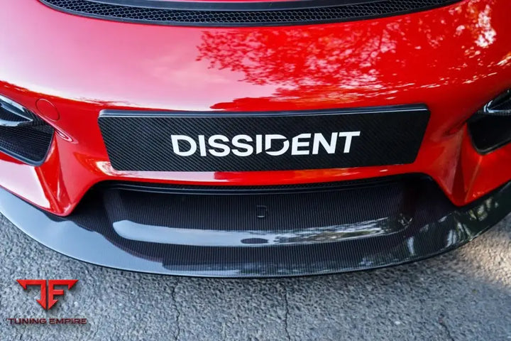 Porsche 718 GT4 carbon splitter fitted